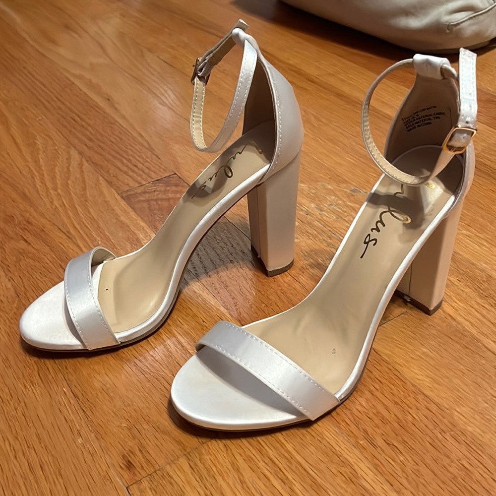 Lulus ivory satin heels